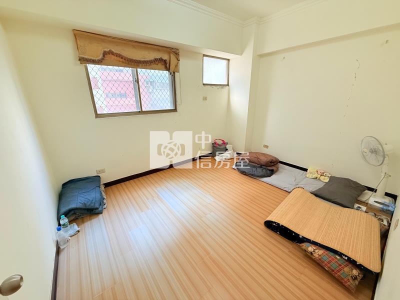 台南麗晶華廈三房(專任)房屋室內格局與周邊環境