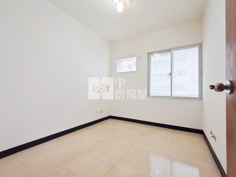 皇城園邸4房平車房屋室內格局與周邊環境