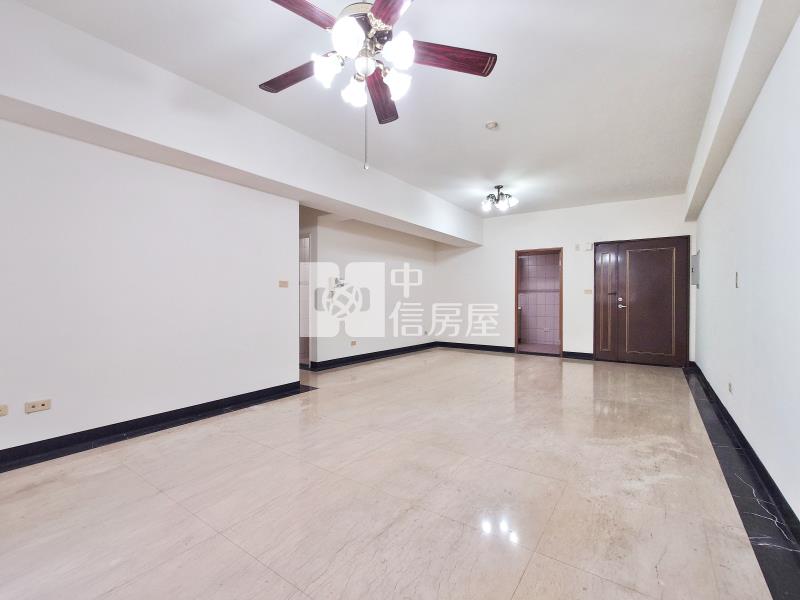 皇城園邸4房平車房屋室內格局與周邊環境