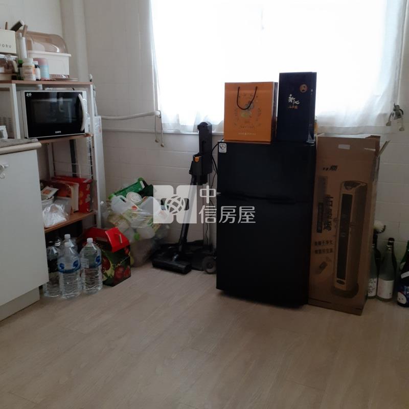 新光三越賺錢店住房屋室內格局與周邊環境