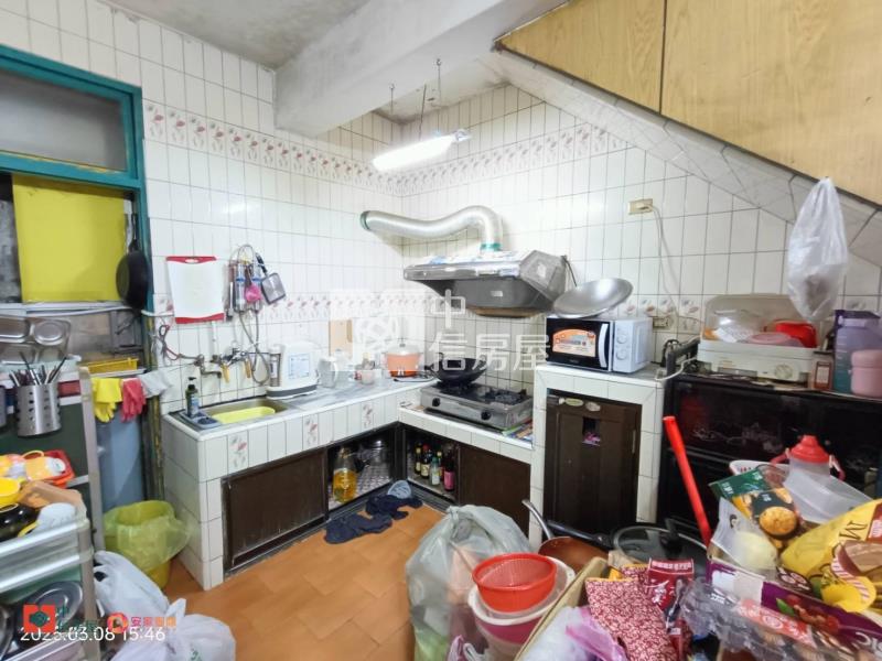 【安家】近忠貞國小龍岡稀有透天房屋室內格局與周邊環境