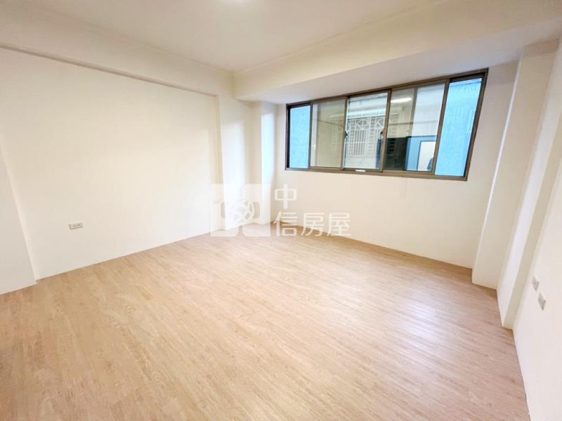 【新世紀】內壢前站室內車庫花園別墅房屋室內格局與周邊環境