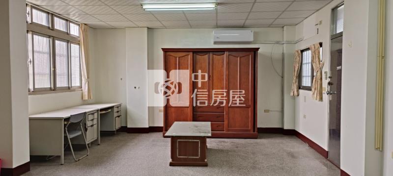 大村鄉55間套房農舍出售房屋室內格局與周邊環境