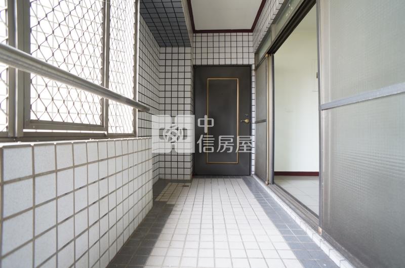 好客名家-逢甲大學|大三房車位房屋室內格局與周邊環境