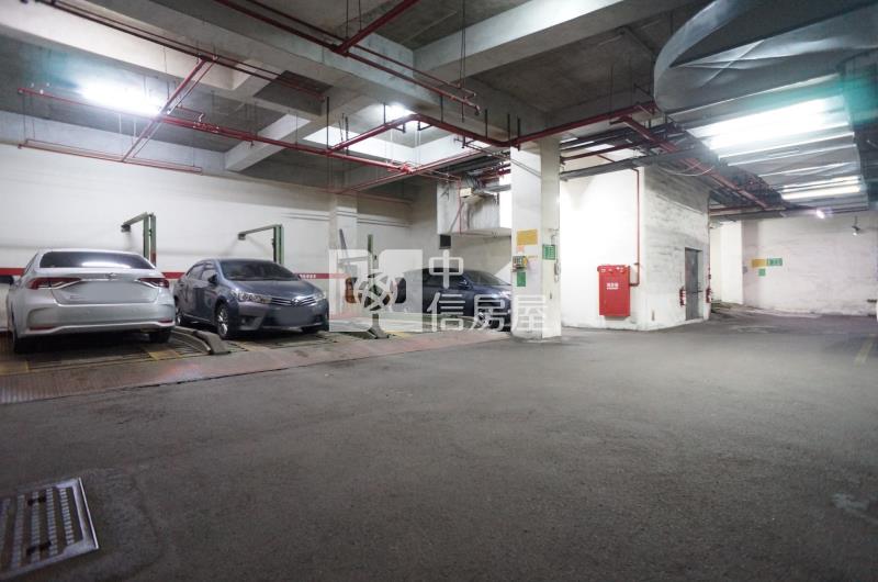 好客名家-逢甲大學|大三房車位房屋室內格局與周邊環境