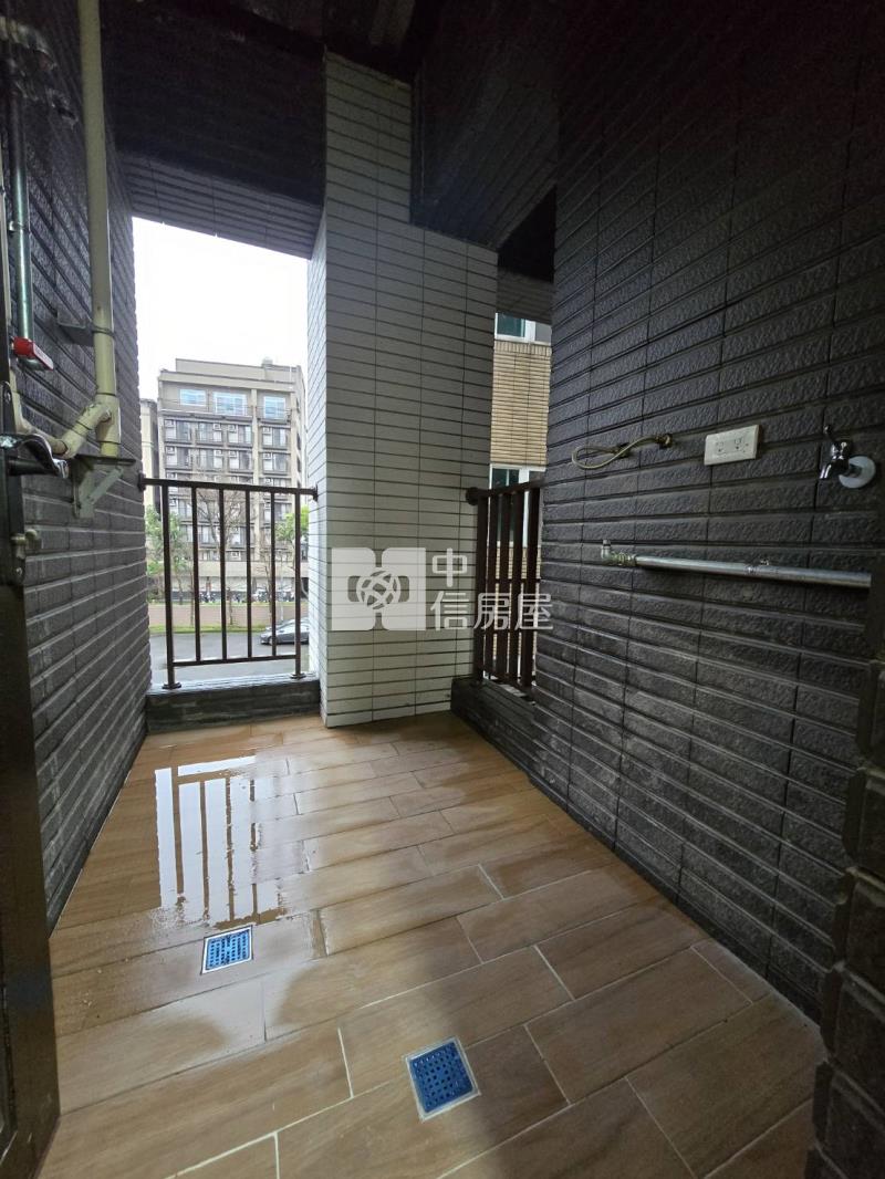 2J25復興苑露台戶房屋室內格局與周邊環境