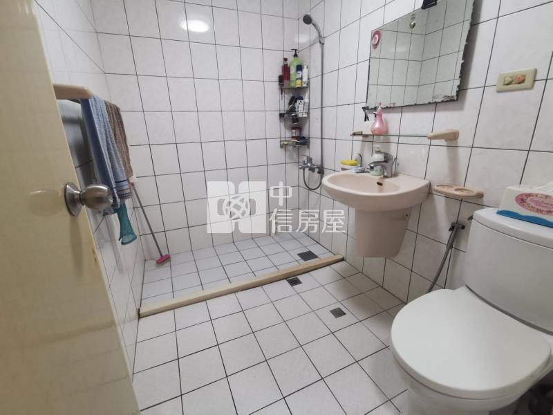 楊梅夏威夷社區裝潢美別墅房屋室內格局與周邊環境