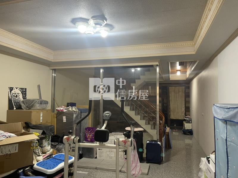4500萬中壢後站優質大透店房屋室內格局與周邊環境