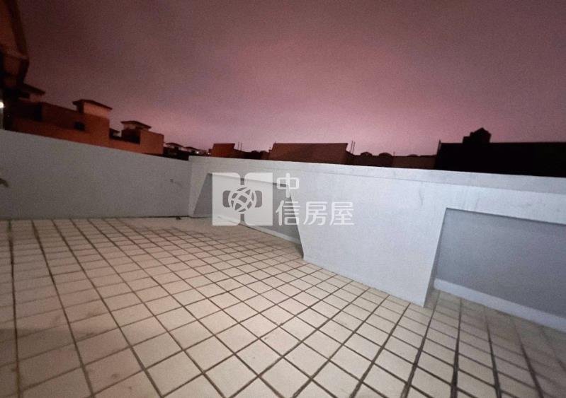 竹南龍泉孝親美墅房屋室內格局與周邊環境