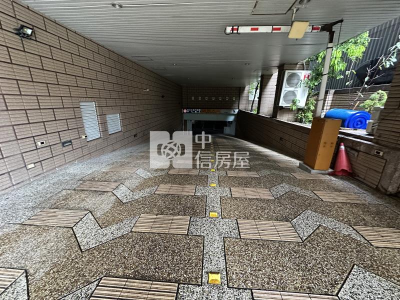 蘆竹臻美四房車房屋室內格局與周邊環境