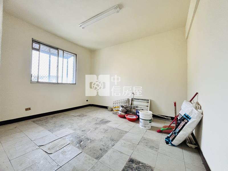 草屯低總價3房公寓房屋室內格局與周邊環境