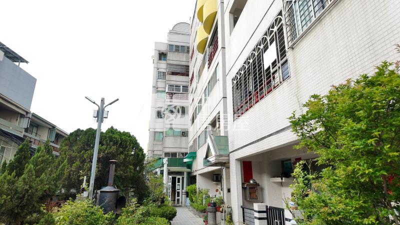 舒適兩房 ★影音空拍只在中信嘉義玉山店房屋室內格局與周邊環境
