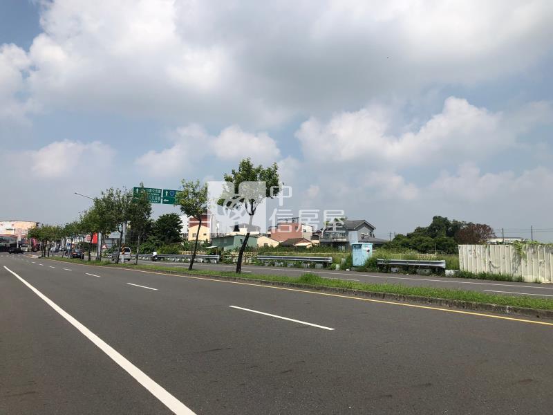 正雲林路大面寬店面建地房屋室內格局與周邊環境