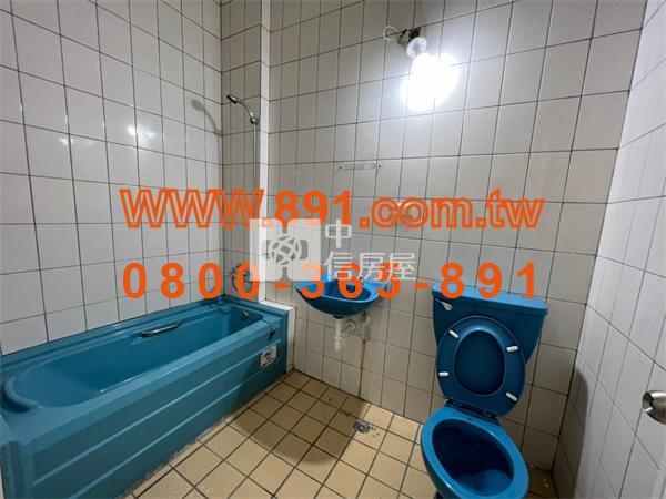興嘉國小三角窗店住-891嘉義房地產房屋室內格局與周邊環境