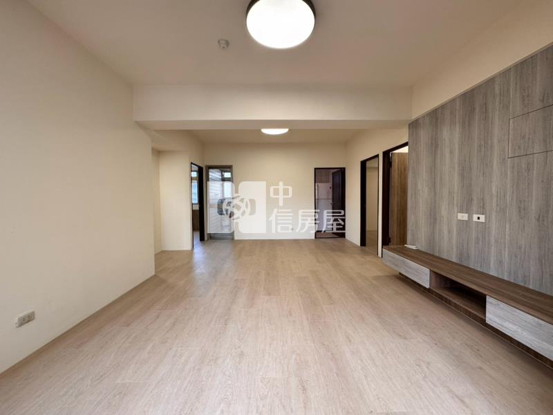 【安家】平鎮特力屋金碧輝煌全新整理四房景觀戶房屋室內格局與周邊環境