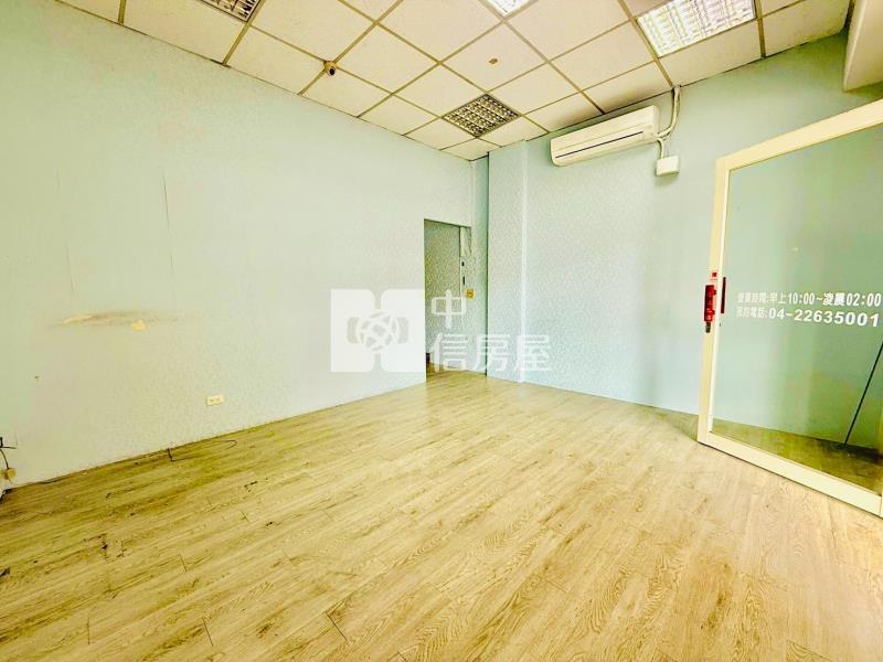 正文心南路賺錢黃金透店房屋室內格局與周邊環境