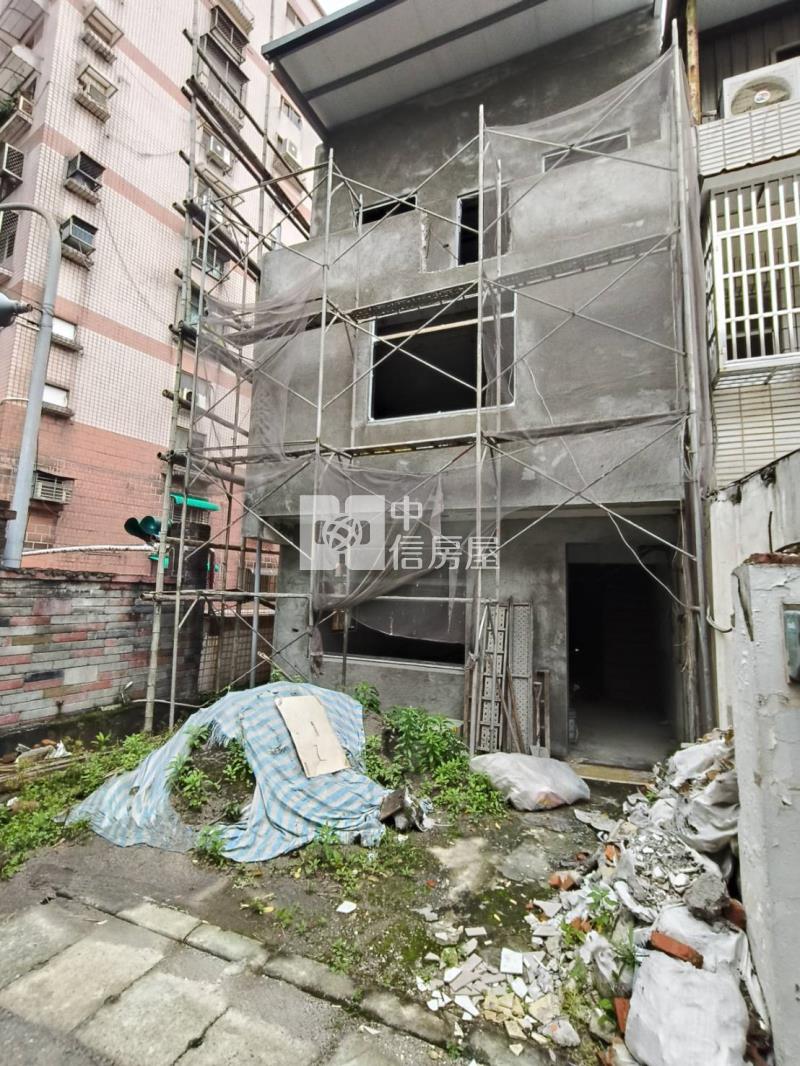 龍潭近武漢國中大地坪透天房屋室內格局與周邊環境