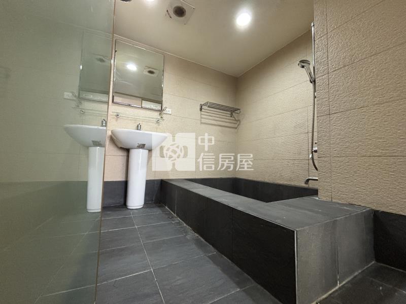 佳茂學士會館次頂樓1+1房房屋室內格局與周邊環境