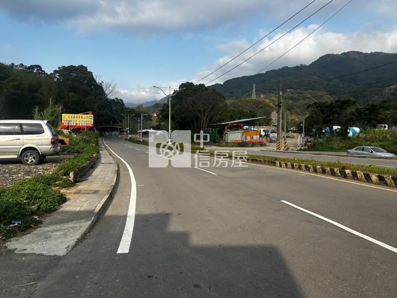 復興區溫泉旅館用地房屋室內格局與周邊環境