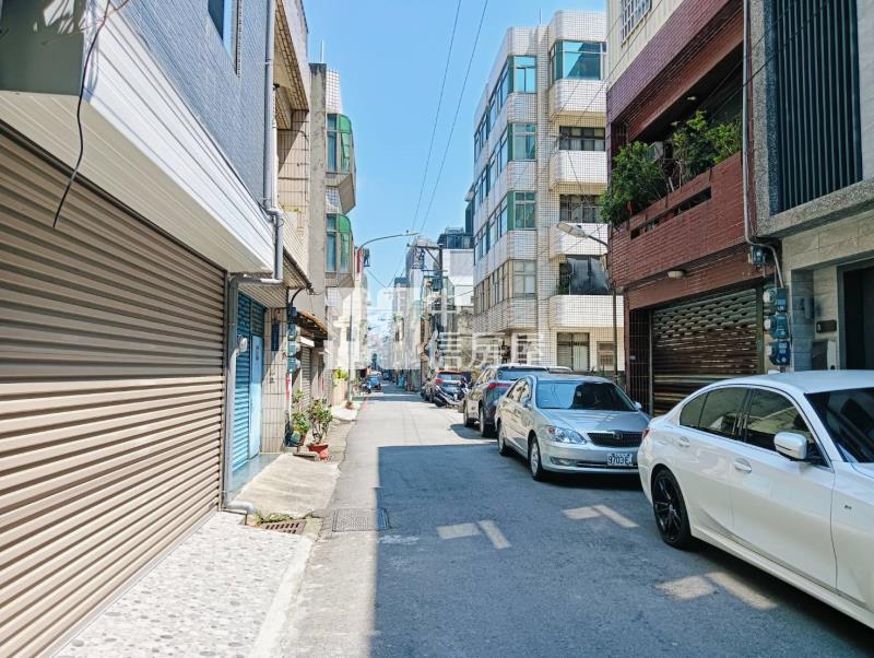 古華飯店旁透天房屋室內格局與周邊環境