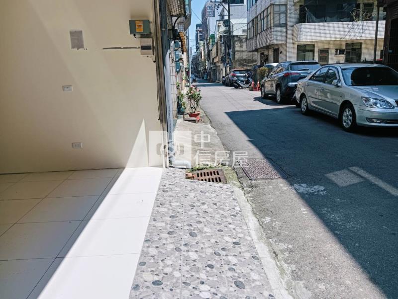古華飯店旁透天房屋室內格局與周邊環境