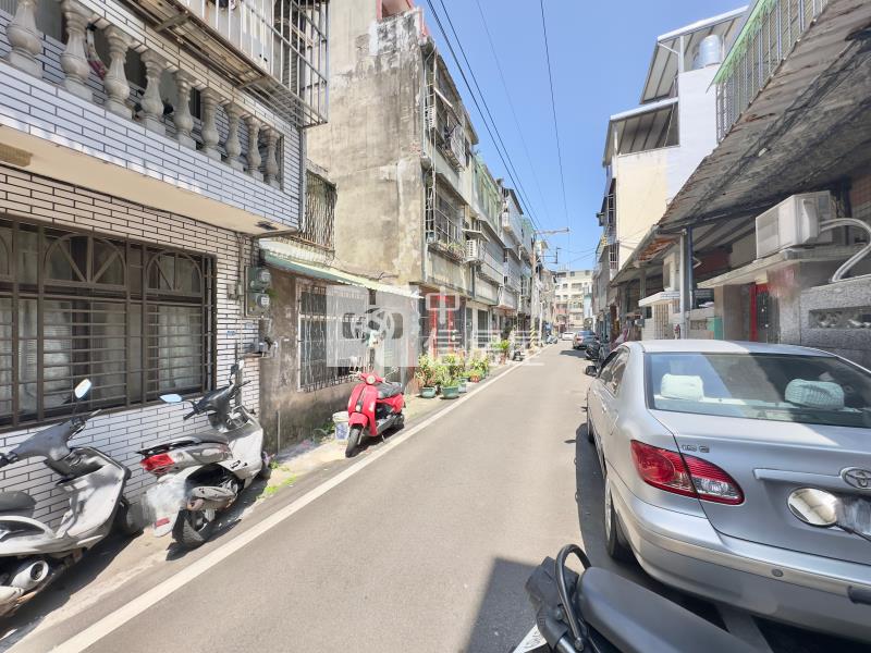 中壢華勛市場低總價透天房屋室內格局與周邊環境