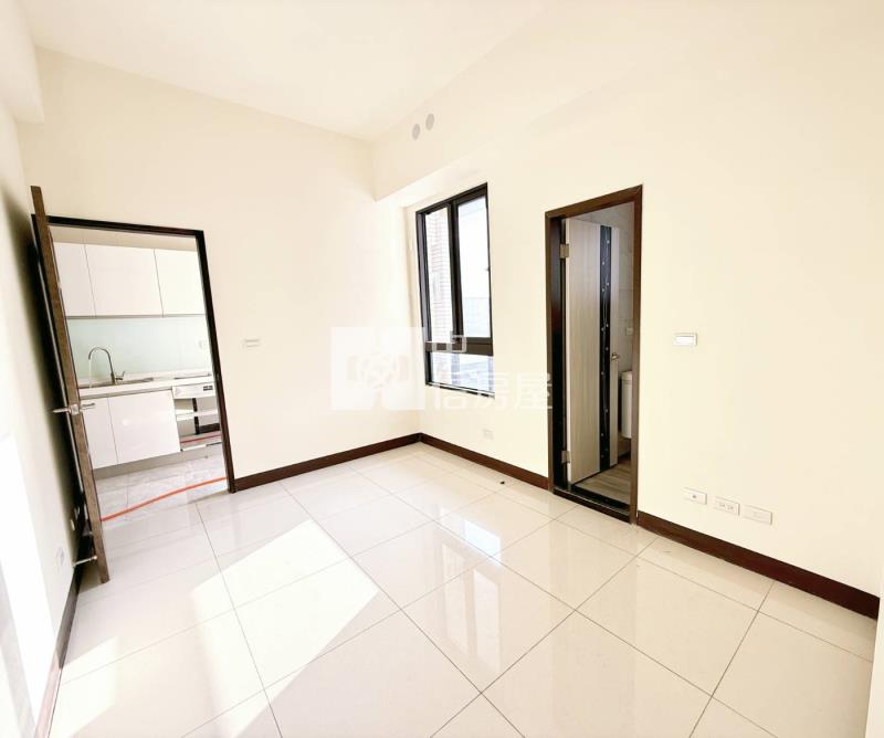 新市綠美新境全新2房2衛+車位房屋室內格局與周邊環境