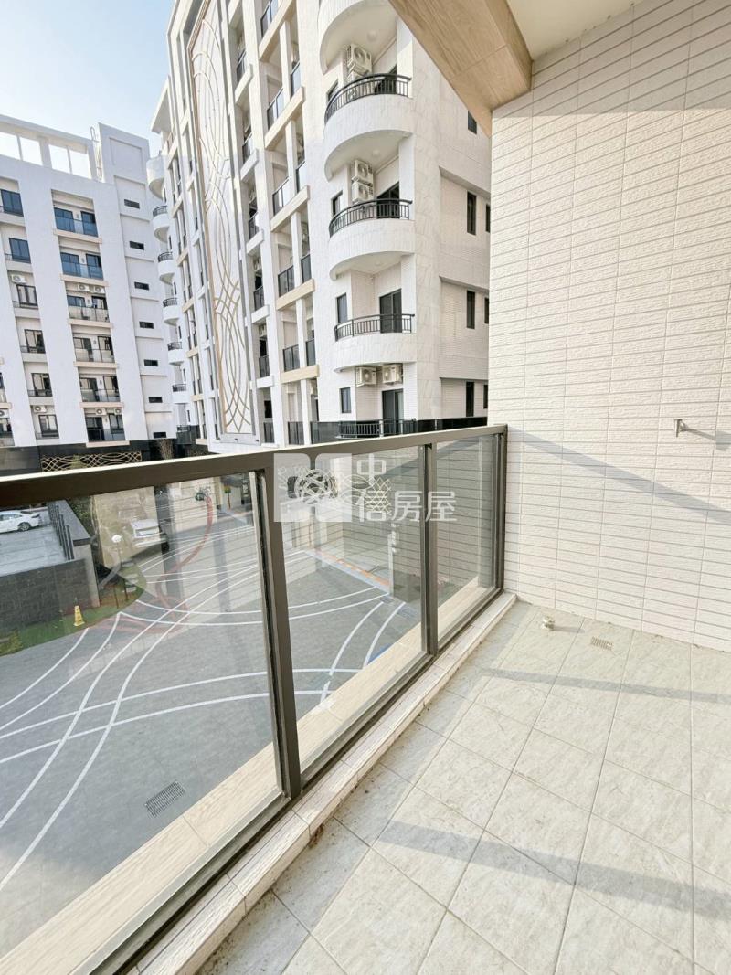 新市綠美新境全新2房2衛+車位房屋室內格局與周邊環境