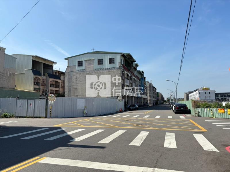 長億高中旁雙臨路方正大面寬角地房屋室內格局與周邊環境