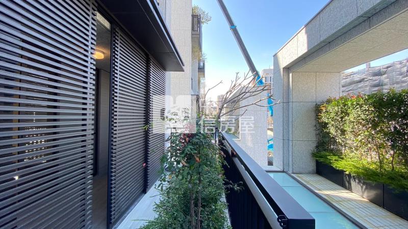 正14期臨路電梯別墅可營登(專)房屋室內格局與周邊環境