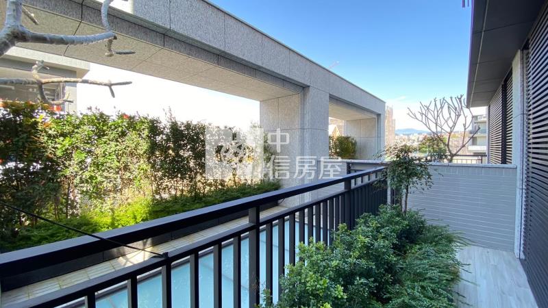 正14期臨路電梯別墅可營登(專)房屋室內格局與周邊環境