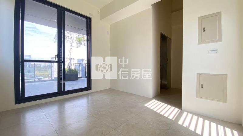 正14期臨路電梯別墅可營登(專)房屋室內格局與周邊環境