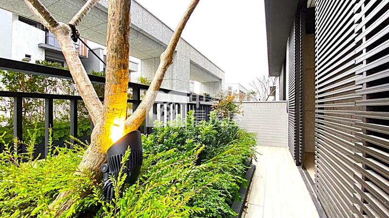 獨家漢神洲際球場雙車別墅房屋室內格局與周邊環境