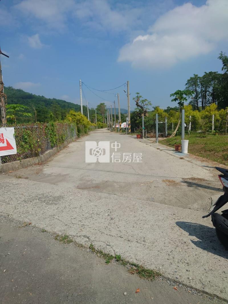 岡山阿公店水庫旁漂亮建地房屋室內格局與周邊環境
