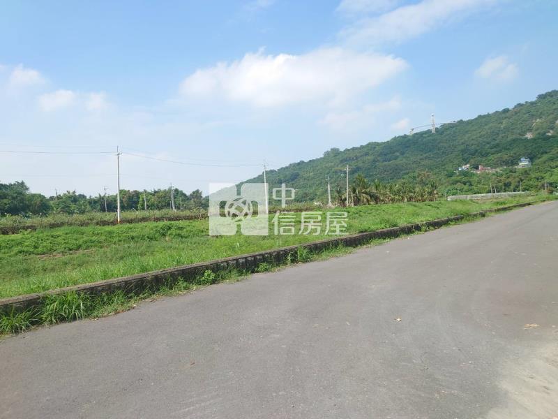 岡山阿公店水庫旁漂亮建地房屋室內格局與周邊環境