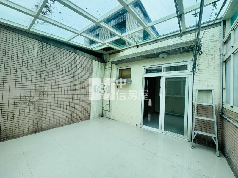 ●綠葉山莊前區透天房屋室內格局與周邊環境
