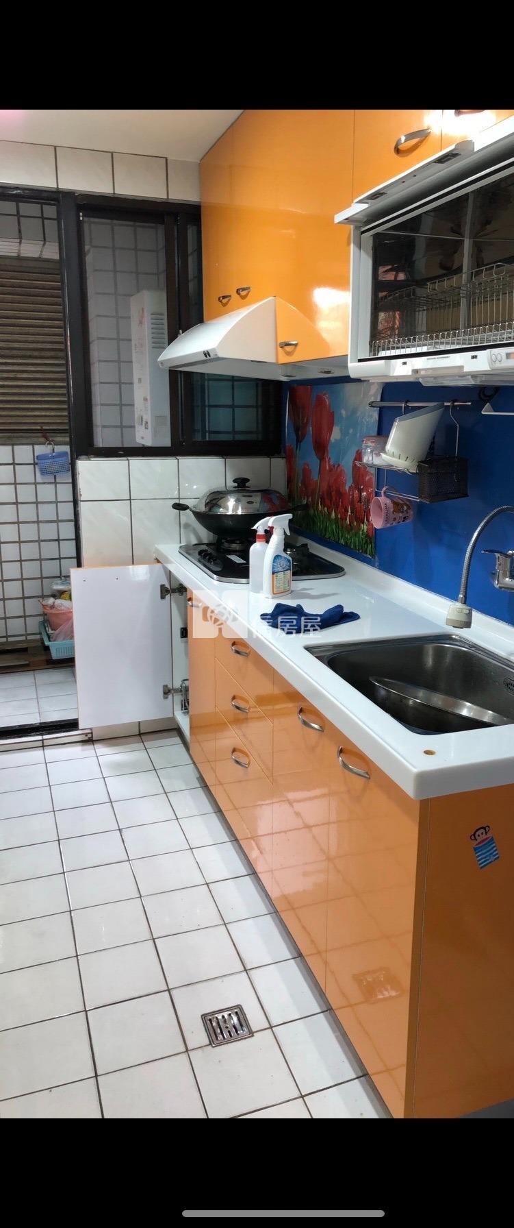 【奔馳】台北公園都市3房車房屋室內格局與周邊環境