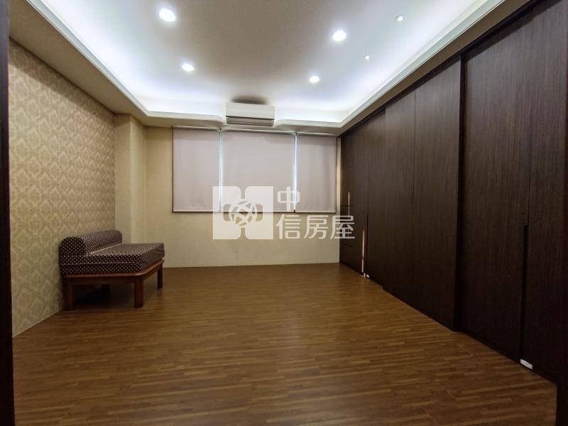 【奔馳】大竹電梯透天店面房屋室內格局與周邊環境
