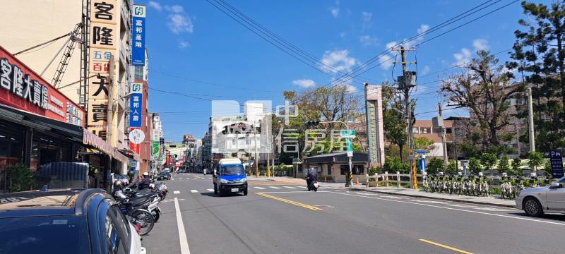 員林家商全新電梯店住房屋室內格局與周邊環境