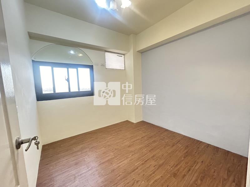 近水美國小2+1美房車房屋室內格局與周邊環境