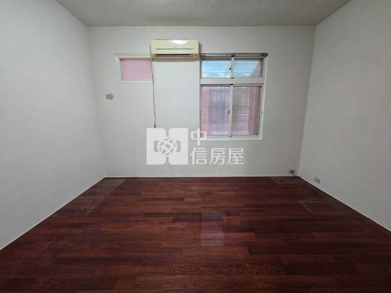 ㊣大崙國中-室內停車透天房屋室內格局與周邊環境
