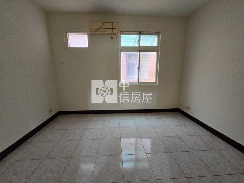 ㊣大崙國中-室內停車透天房屋室內格局與周邊環境