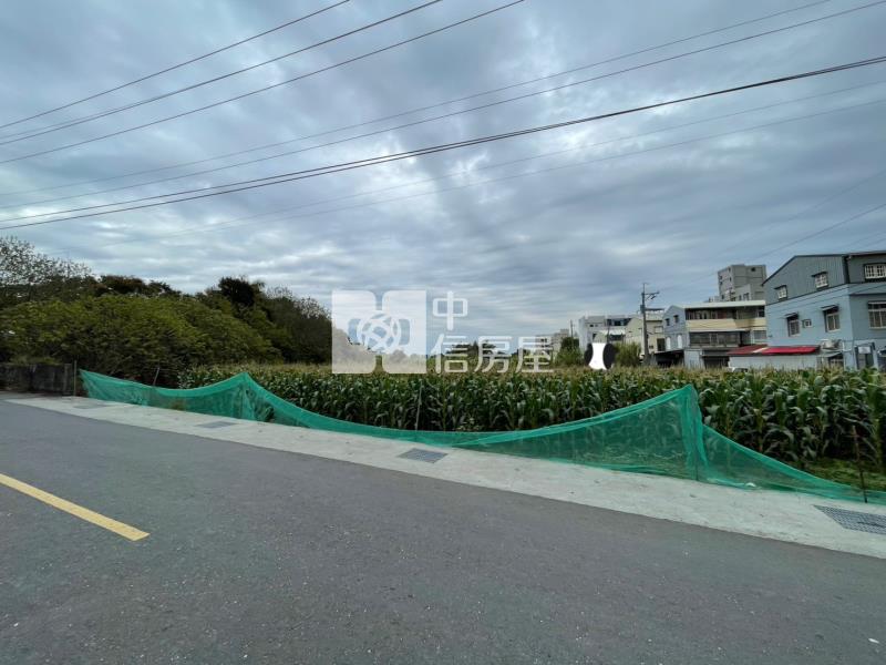 安定交流道都內方正美農地一房屋室內格局與周邊環境