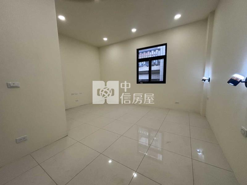 光明公園全新整理透天房屋室內格局與周邊環境