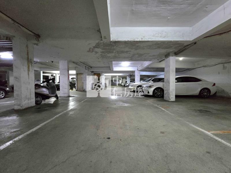 專-捷運站3房+車位使用權【公寓】房屋室內格局與周邊環境