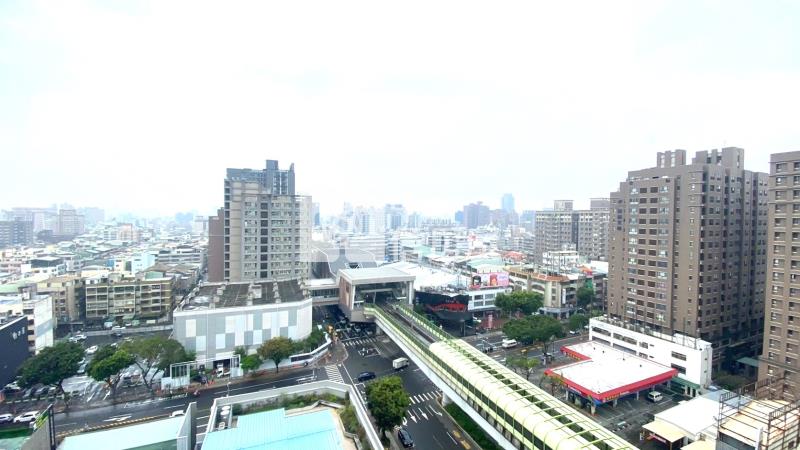低總價文心崇德高樓三面採光無限視野二房房屋室內格局與周邊環境