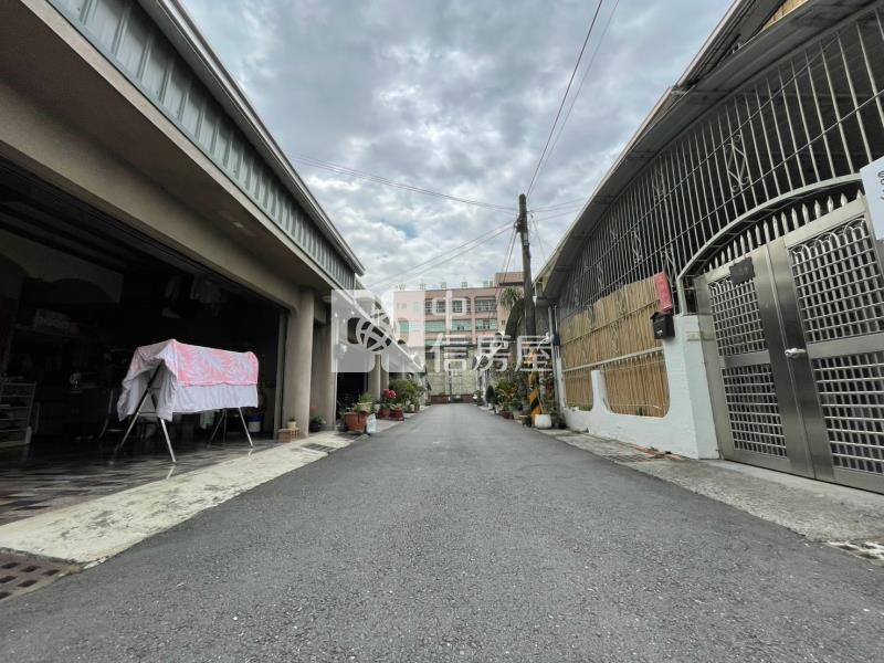 安定交流道都內方正美農地二房屋室內格局與周邊環境
