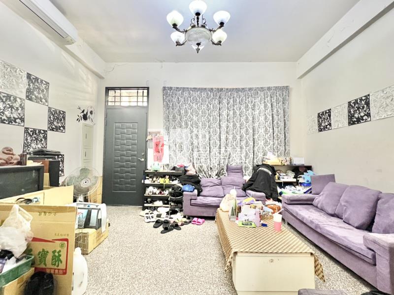 臨屯區藝文中心優美美墅房屋室內格局與周邊環境