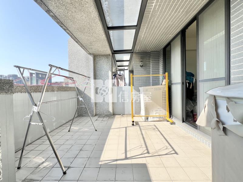 臨屯區藝文中心優美美墅房屋室內格局與周邊環境