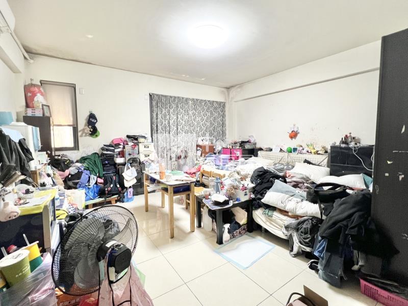 臨屯區藝文中心優美美墅房屋室內格局與周邊環境